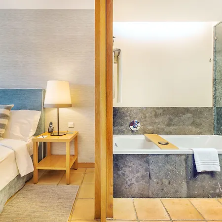 Domes Algarve, Autograph Collection 5*