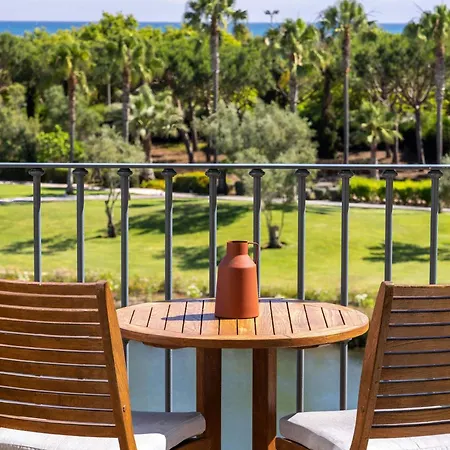 Domes Algarve, Autograph Collection 5*